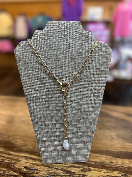 Pearly Love Necklace