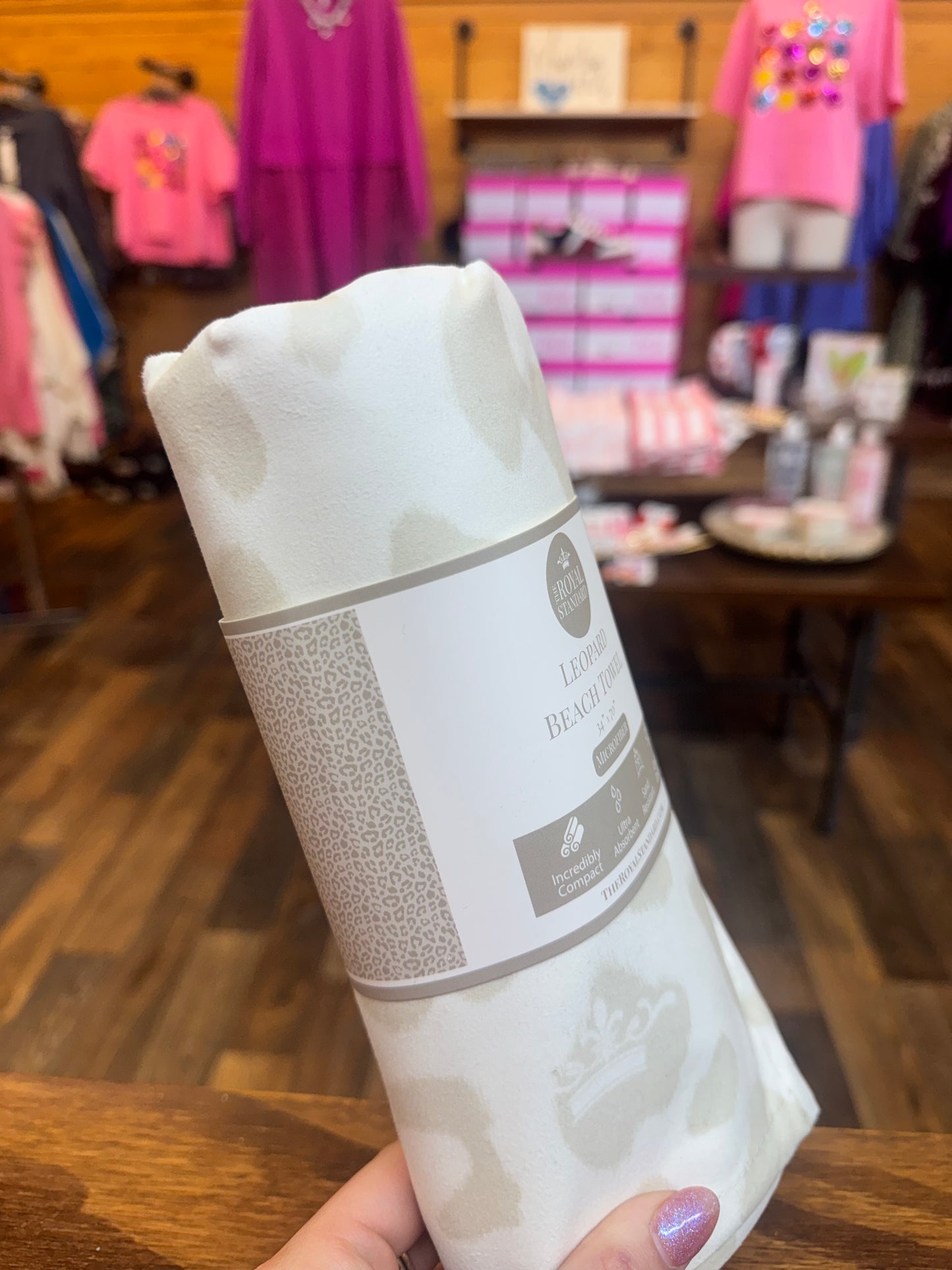 Leopard Beach Towel white